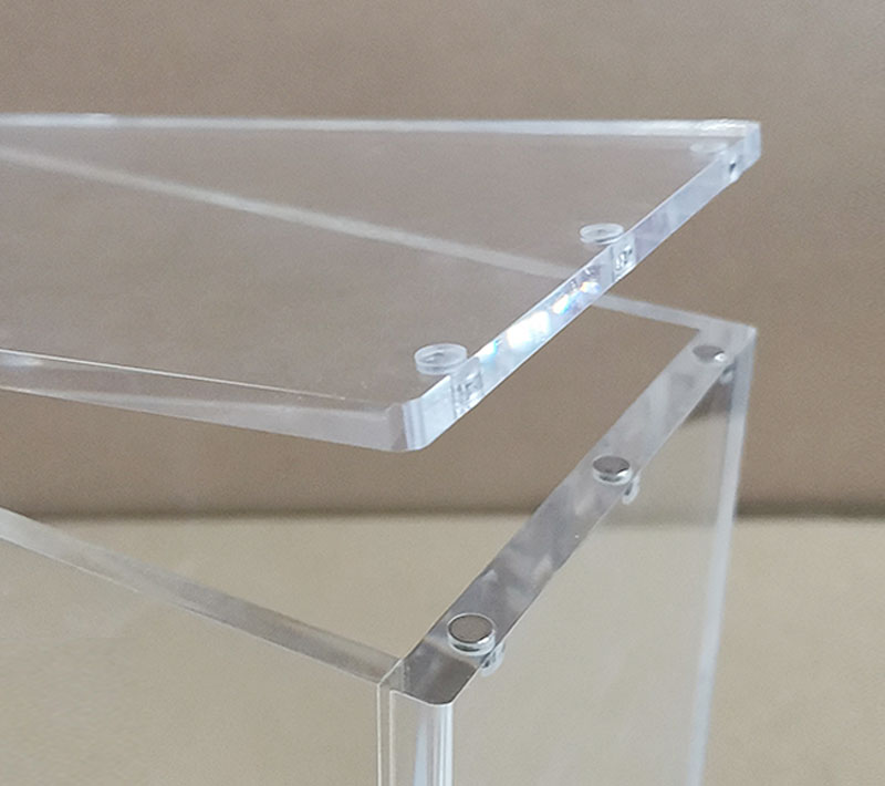igbe nkwalite acrylic case (2)