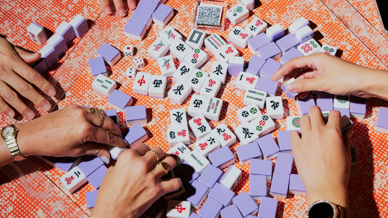 Acrylic mahjong set (7)
