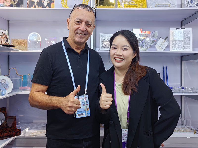 Jayi Acrylic Exhibition (1)