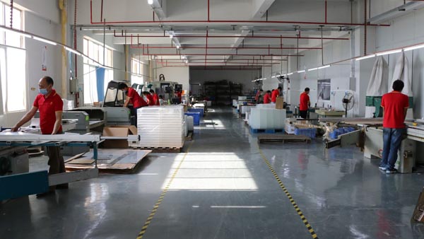 custom acrylic products factory