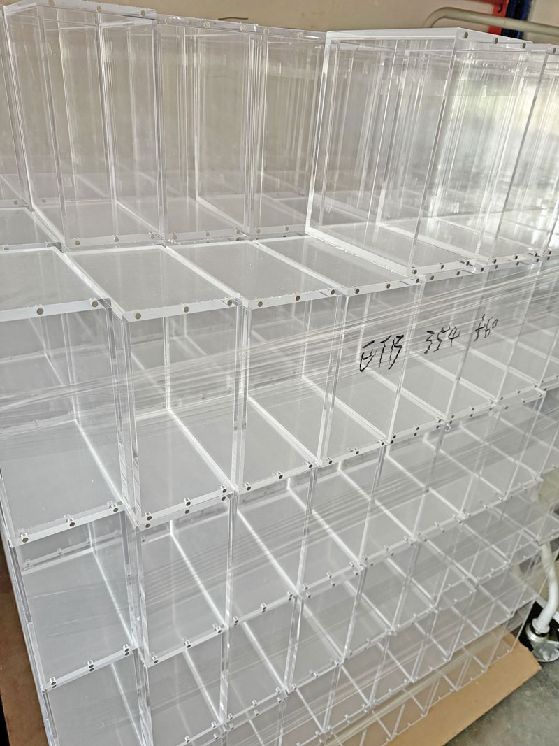 etb acrylic display case magnetic
