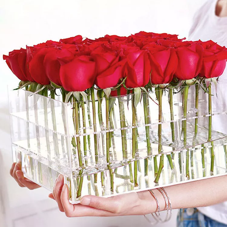 https://www.jayiacrylic.com/custom-clear-acrylic-rose-box-wholesale-jayi-product/